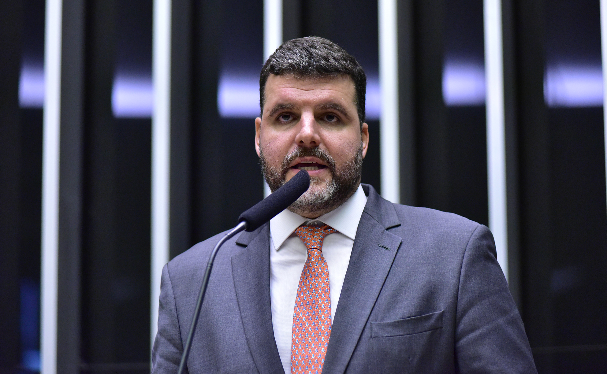 Pedro Lupion na tribuna da Câmara dos Deputados